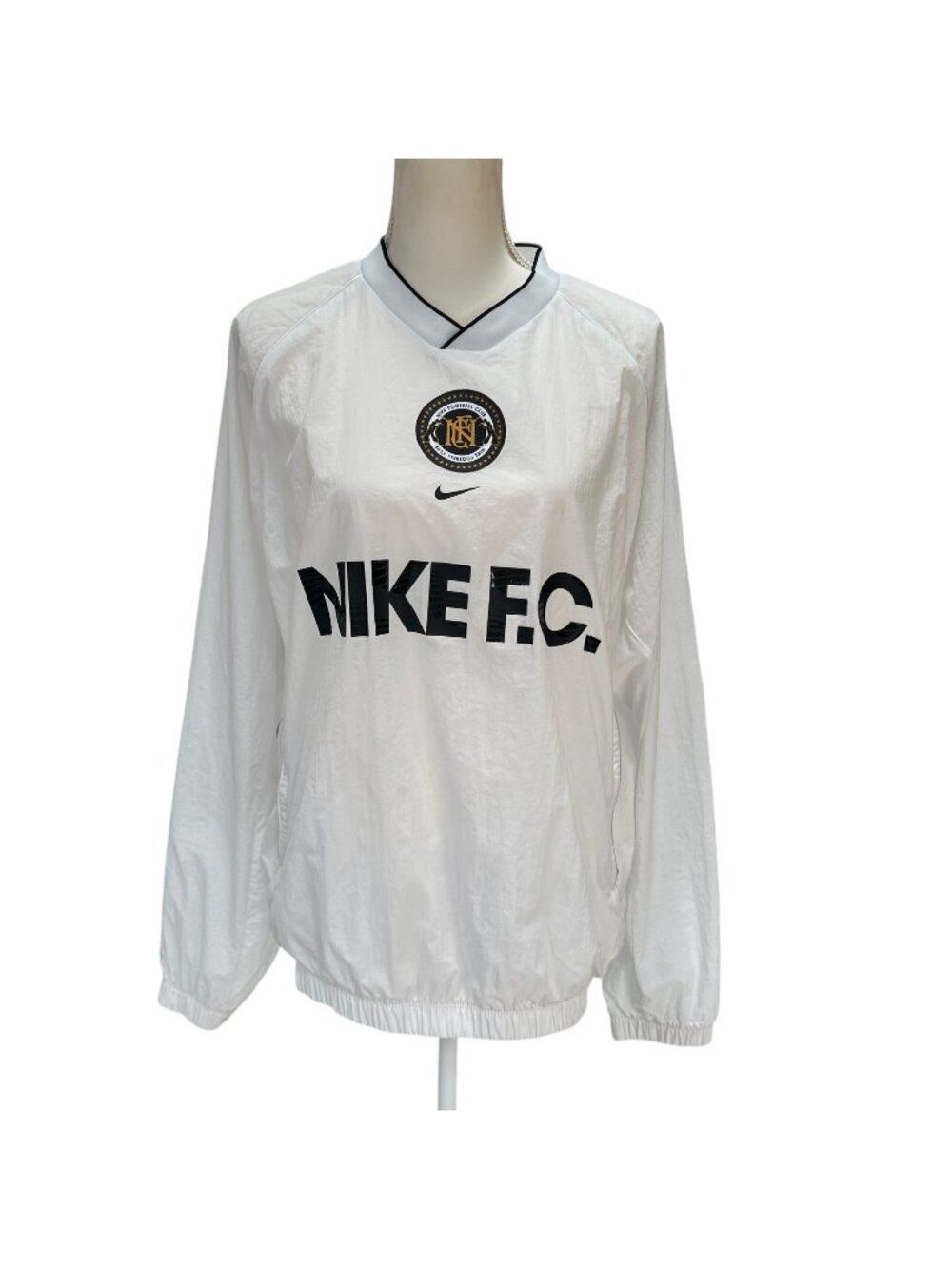 Nike Men's F.C. Loose Fit White Long Sleeve Pullover Jersey White Size Medium